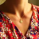 Miniature médaille de baptême ange d'ezéchiel en or 12 mm