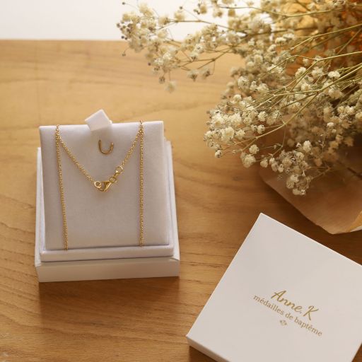 chaîne maille forçat ronde classique en or 9 carats