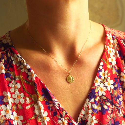 médaille de baptême sainte jeanne d'arc en or 12 mm