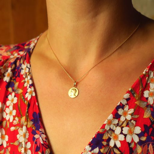 médaille de baptême vierge du sourire en or 12 mm